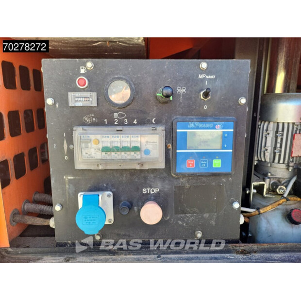 2015 Towerlight VB-9-45620455