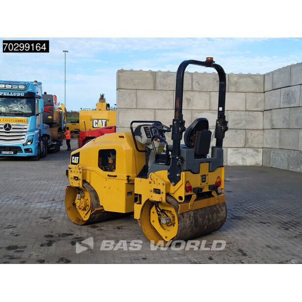 2018 Caterpillar CB2.7-45620574