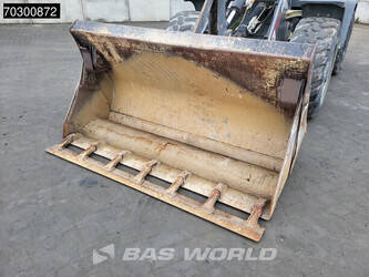 2017-yanmar-tl80-45620681