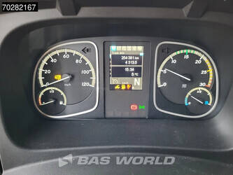 2016-mercedes-benz-atego-1524-1385290-45620744