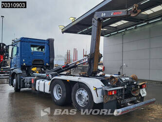 2016-mercedes-benz-antos-2542-1425694-45621268