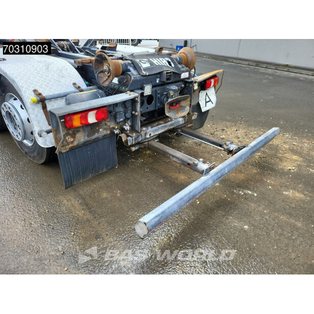 2016 Mercedes-Benz Antos 2542-45621281