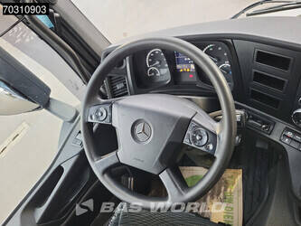 2016-mercedes-benz-antos-2542-1425694-45621285