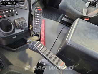 2016-mercedes-benz-antos-2542-1425694-45621295