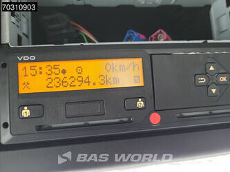 2016-mercedes-benz-antos-2542-1425694-45621297