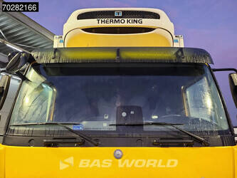 2016-mercedes-benz-atego-1524-1331575-45621676