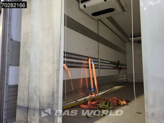 2016-mercedes-benz-atego-1524-1331575-45621685