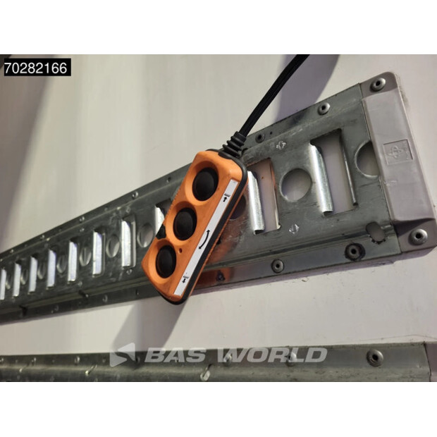 2016 مرسيدس بنز Atego 1524-45621687