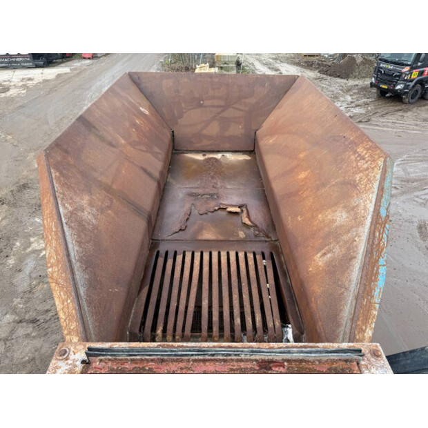 2006 تيريكس 1412TP-45621777