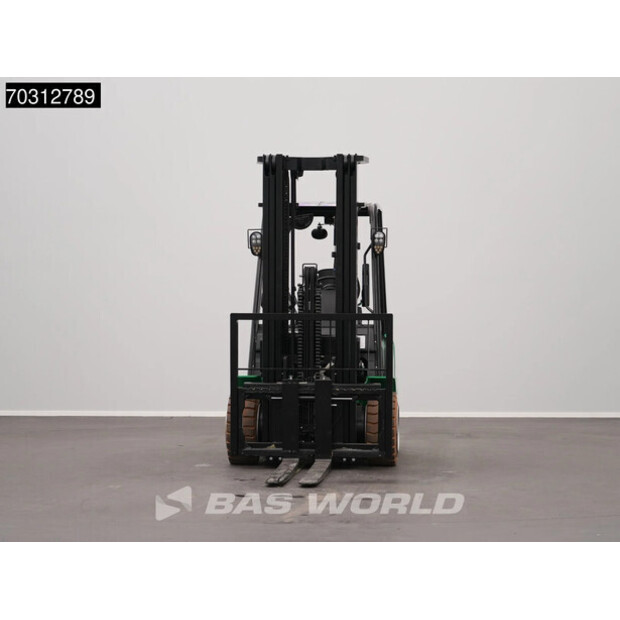 2024 هانجتشا CPD35J-45622044