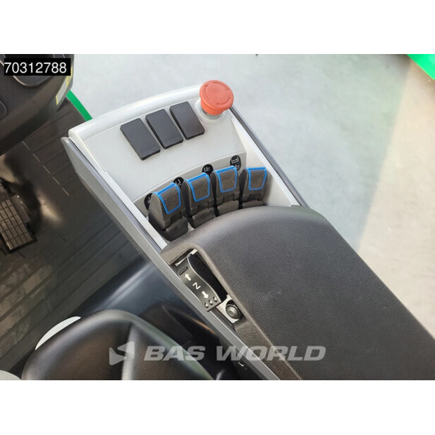 2024 هانجتشا CPD18-45622086