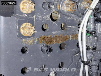 2019-mercedes-benz-antos-2543-45622173