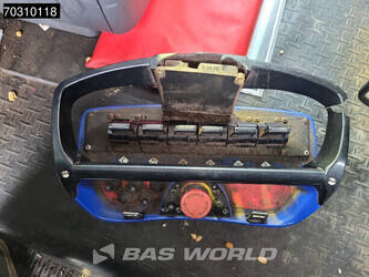 2004-scania-r310-45622281