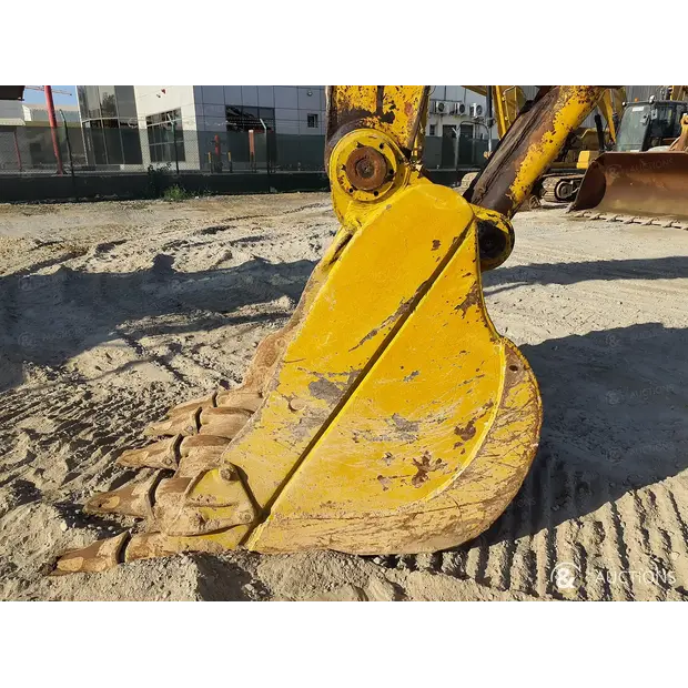 2017 Komatsu PC400LC-8R-45622541