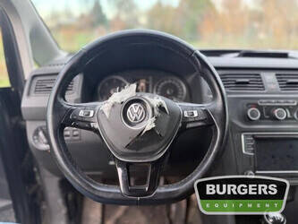 2016-volkswagen-caddy-1425721-45622780