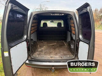 2016-volkswagen-caddy-1425721-45622785