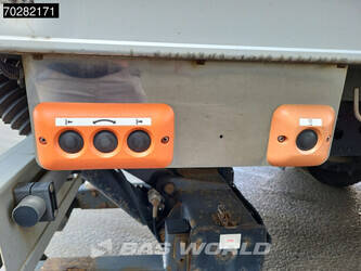 2016-mercedes-benz-atego-1524-1320102-45622928