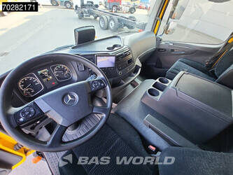 2016-mercedes-benz-atego-1524-1320102-45622932