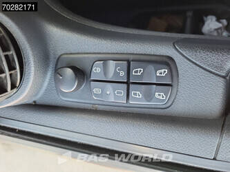 2016-mercedes-benz-atego-1524-1320102-45622943