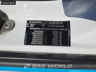 2017-mercedes-benz-actros-1824-actros-4x2-18tonner-air-suspension-2000kg-ladebordwand-automatic-euro-6-45623725