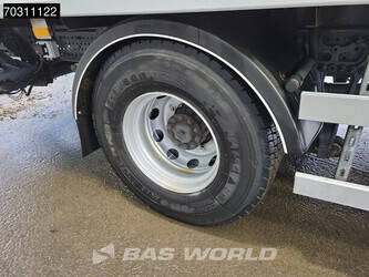 2017-mercedes-benz-antos-1827-1425753-45623897