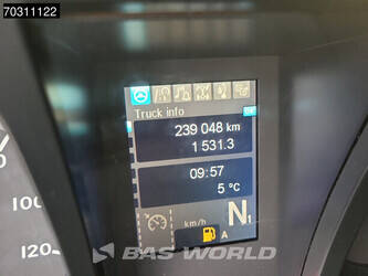 2017-mercedes-benz-antos-1827-1425753-45623909