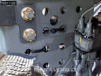 2017-mercedes-benz-antos-1827-1425753-45623912