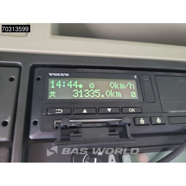 2023 فولفو FMX 540-45623946