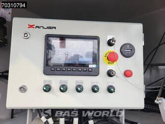 2023-mercedes-benz-arocs-2843-1425756-45624026