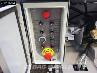 2023-mercedes-benz-arocs-2843-1425756-45624027