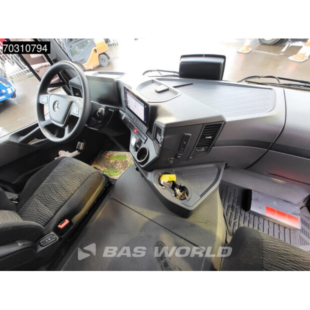 2023 Mercedes-Benz Arocs 2843-45624033