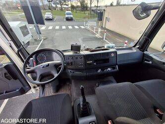 2011-man-15-250-1425779-45637099