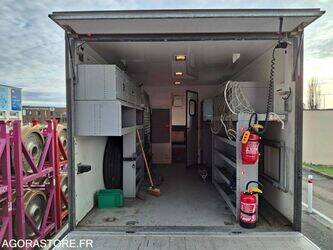 2011-man-15-250-1425779-45637105