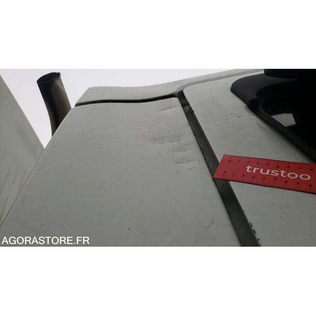 2008 Renault PREMIUM-45637127