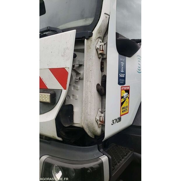 2008 Renault PREMIUM-45637135