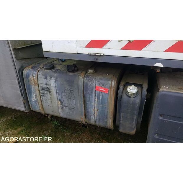 2008 Renault PREMIUM-45637137