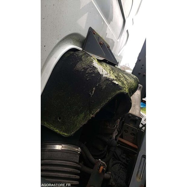 2008 Renault PREMIUM-45637138