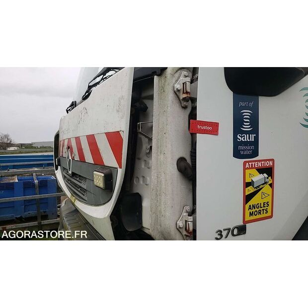 2008 Renault PREMIUM-45637148