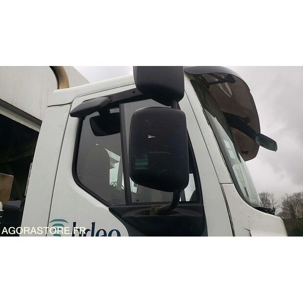 2008 Renault PREMIUM-45637152