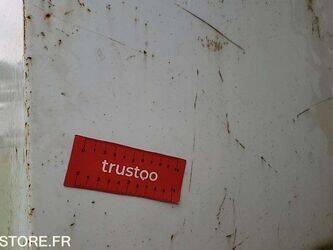 2008-renault-premium-1425780-45637157