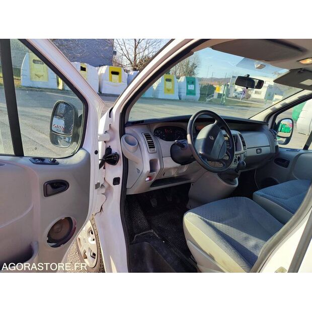 2007 رينو Trafic-45637173