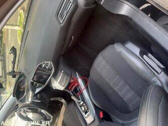 2020-peugeot-308-1425790-45637258