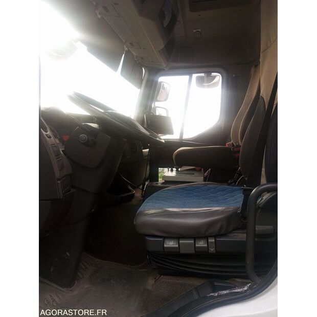 2011 Renault PREMIUM-45637270