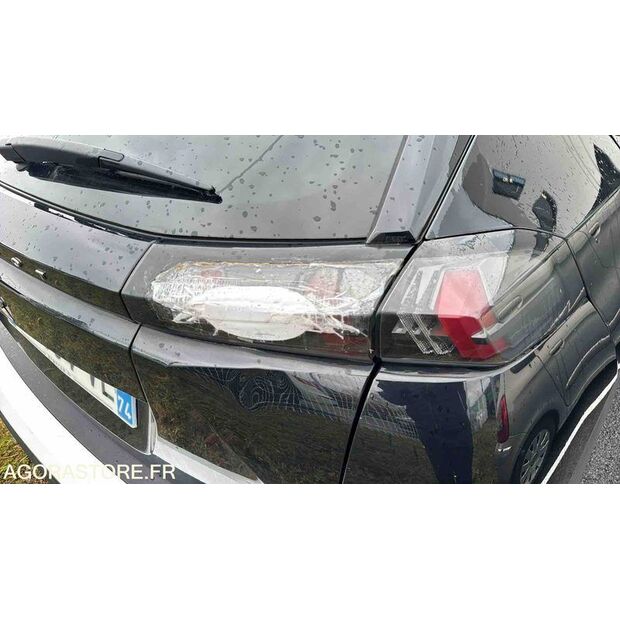 2020 بيجو 2008-45637305