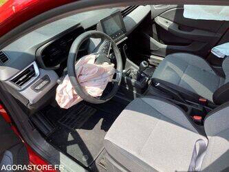 2024-renault-clio-1425797-45637328