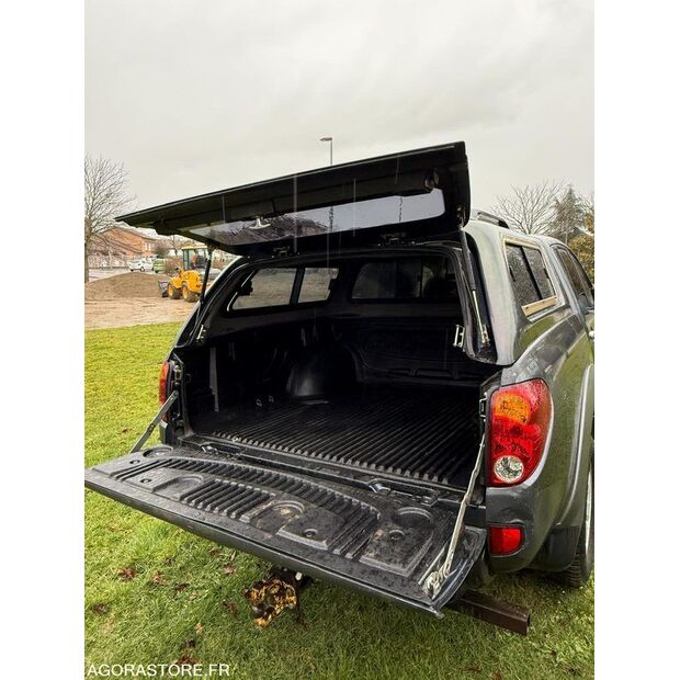 2007 MITSUBISHI L200-45637348