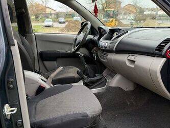 2007-mitsubishi-l200-1425799-45637350