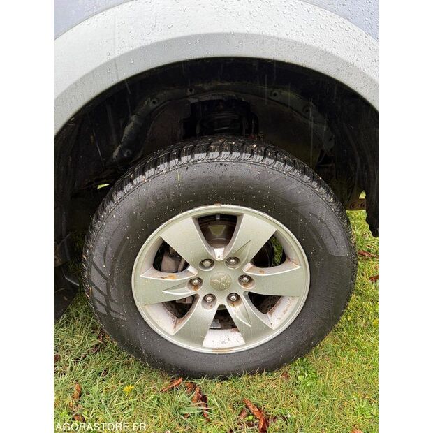 2007 MITSUBISHI L200-45637352