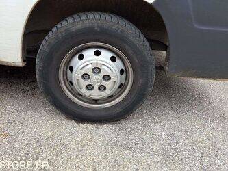 2016-peugeot-boxer-1425800-45637360