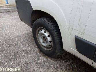 2016-peugeot-boxer-1425800-45637367